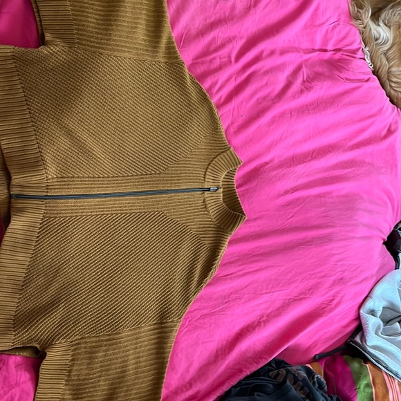 Lululemon batwing shawl sweater. - Picture 6 of 6